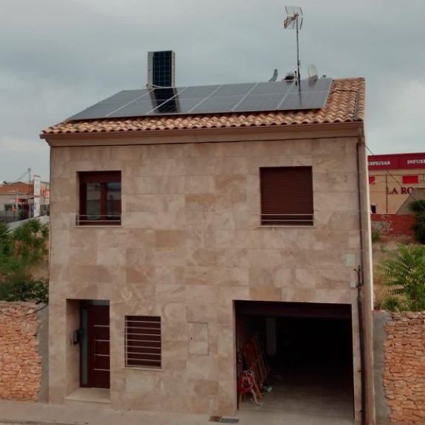 Particular fotovoltaica en manzanares